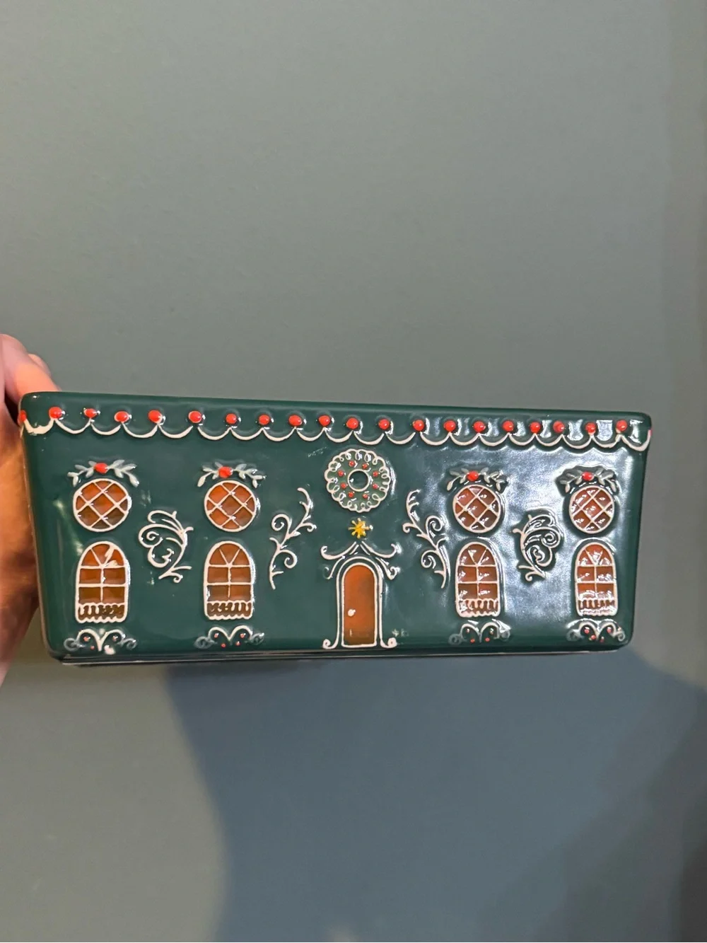 Anthropologie Ginger Loaf Pan - Holiday Gingerbread Ceramic in Green